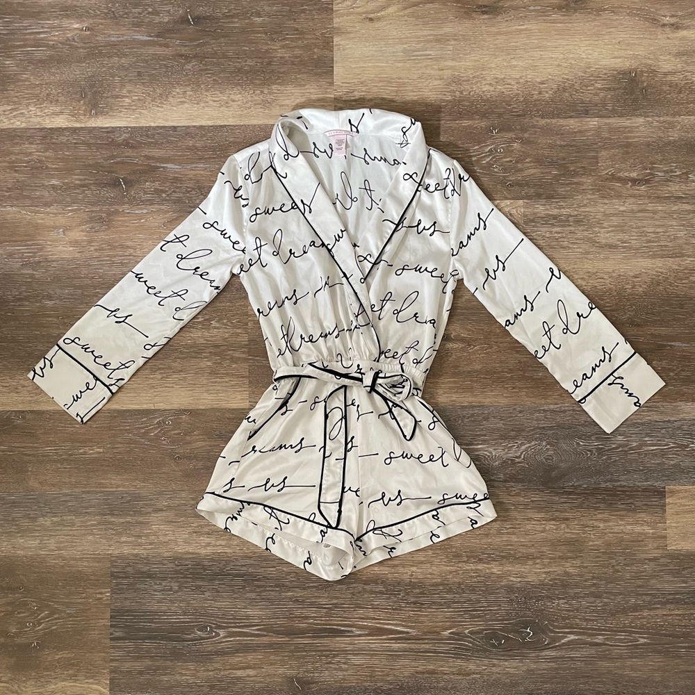 Victoria’s Secret Romper / Sleepwear